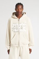 Ransom Note Zip Ivory Washed: Elevate your streetwear with this chic ivory washed zip hoodie featuring a ransom note design.