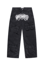 Elevate your style with the Razor Logo Cargo Pants in Black Washed.